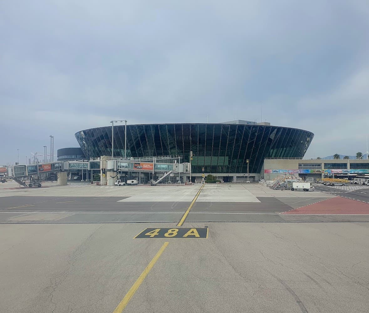 Airport transfer chauffeur service